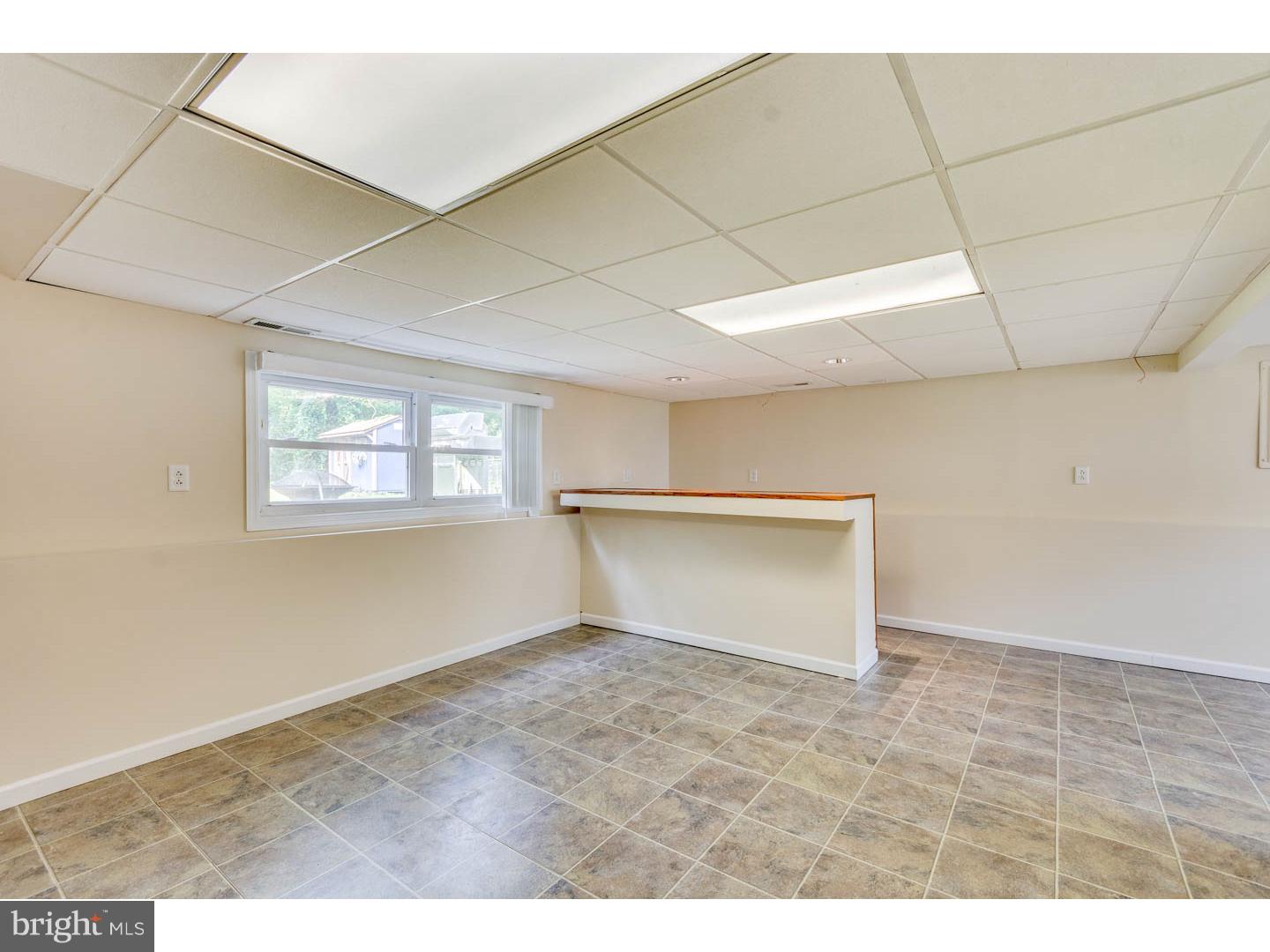924 Bentley Road Lindenwold, NJ 08021 - Photo 14 of 19
