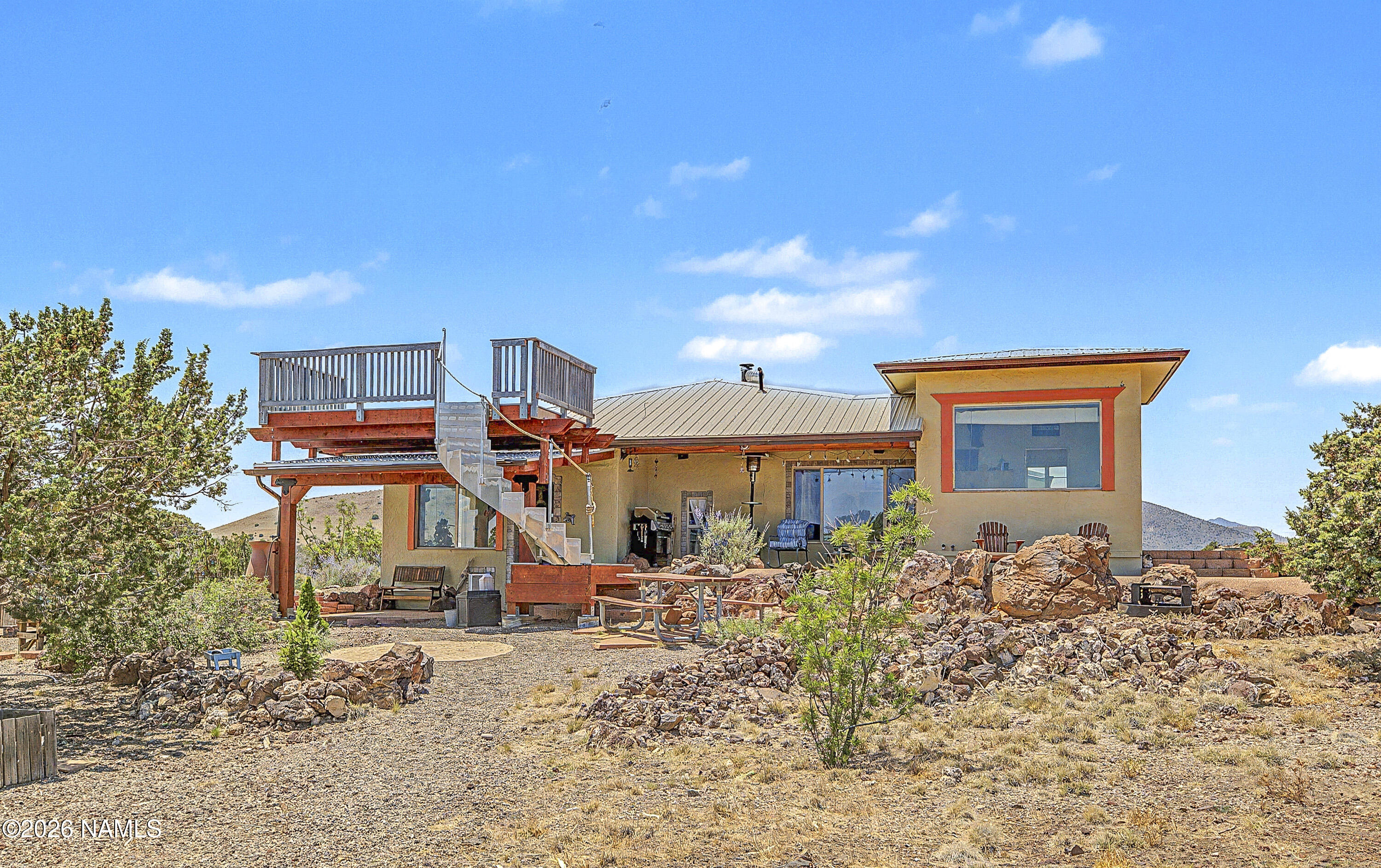 95 Leupp Road Flagstaff, AZ 86004 - Photo 27 of 39 Front Deck