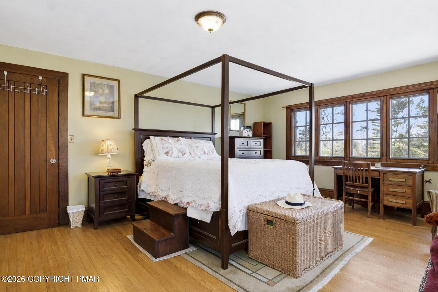 204 Lake Road Swiftwater, PA 18370 - Photo 31 of 76 Primary Bedroom Lake Road (2)