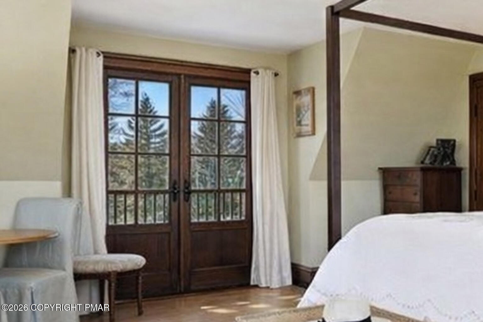 204 Lake Road Swiftwater, PA 18370 - Photo 35 of 76 Primary Bedroom