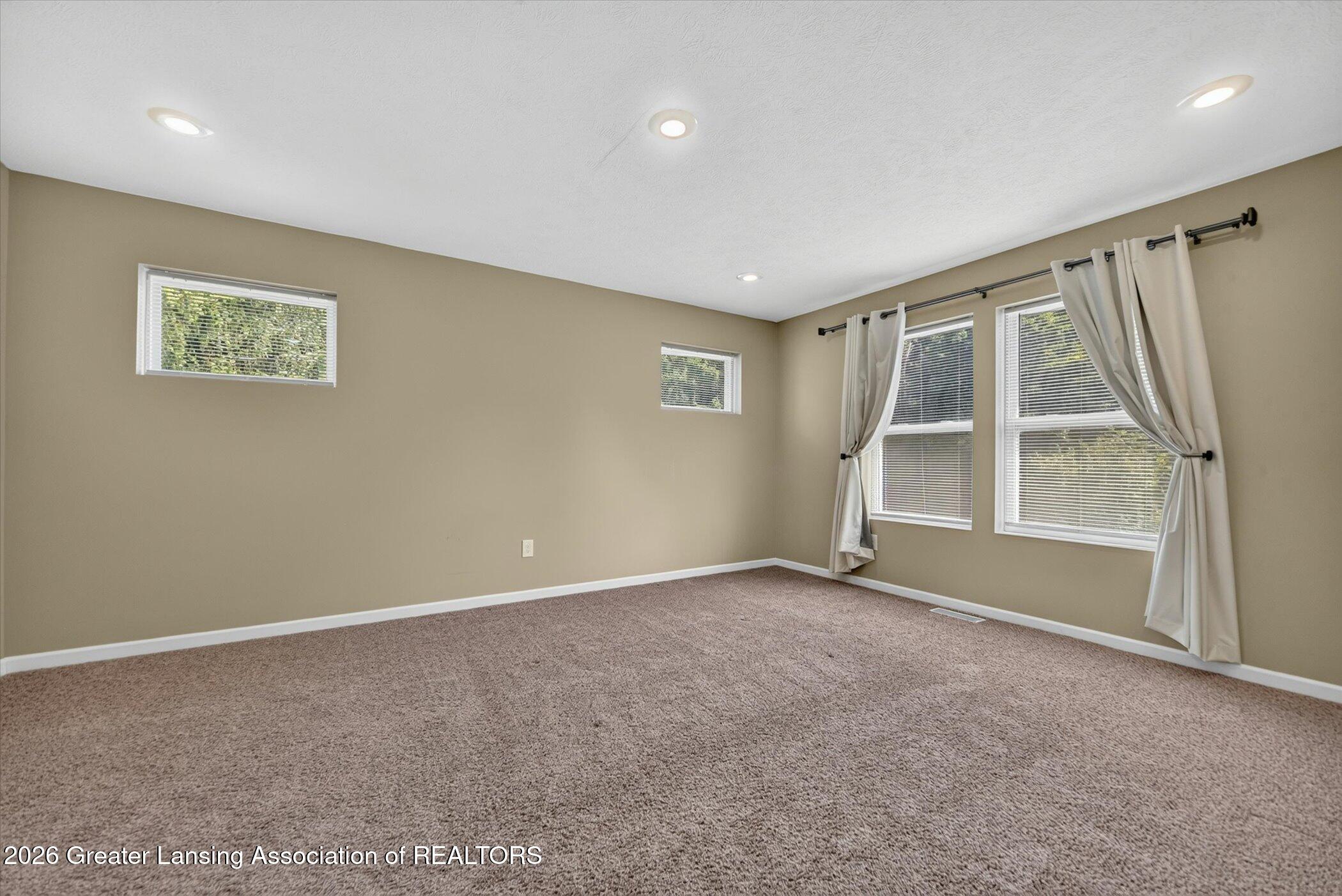 47 Lake Ridge Drive Mason, MI 48854 - Photo 34 of 53 35-47-Lake-Ridge-Dr-Windowstill