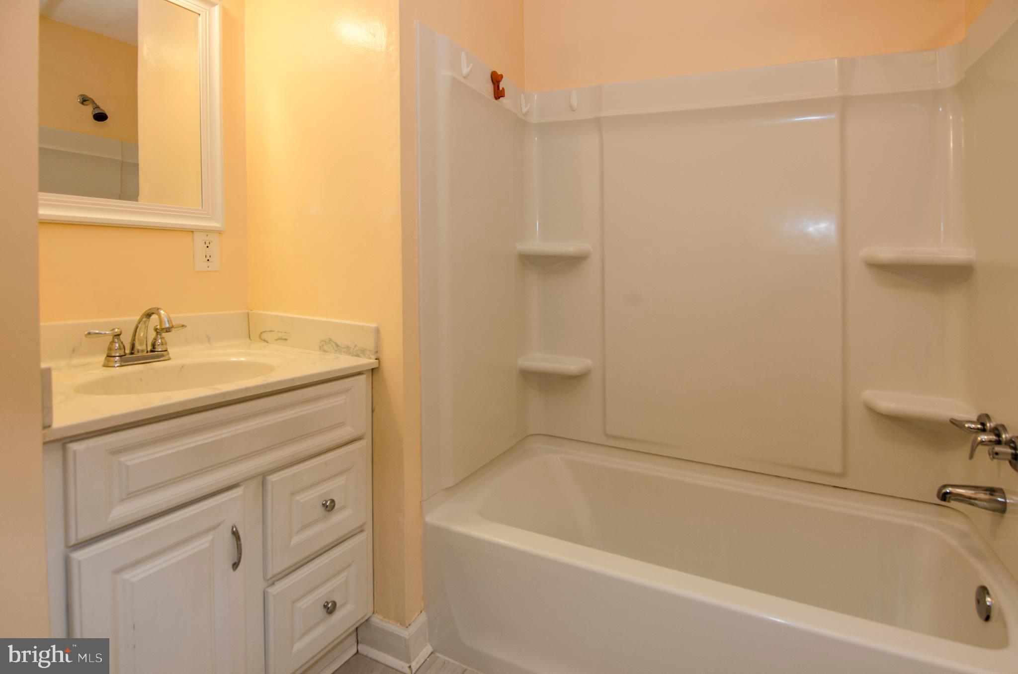 13026 Townsend Road, Unit B6 Philadelphia, PA 19154 - Photo 28 of 32