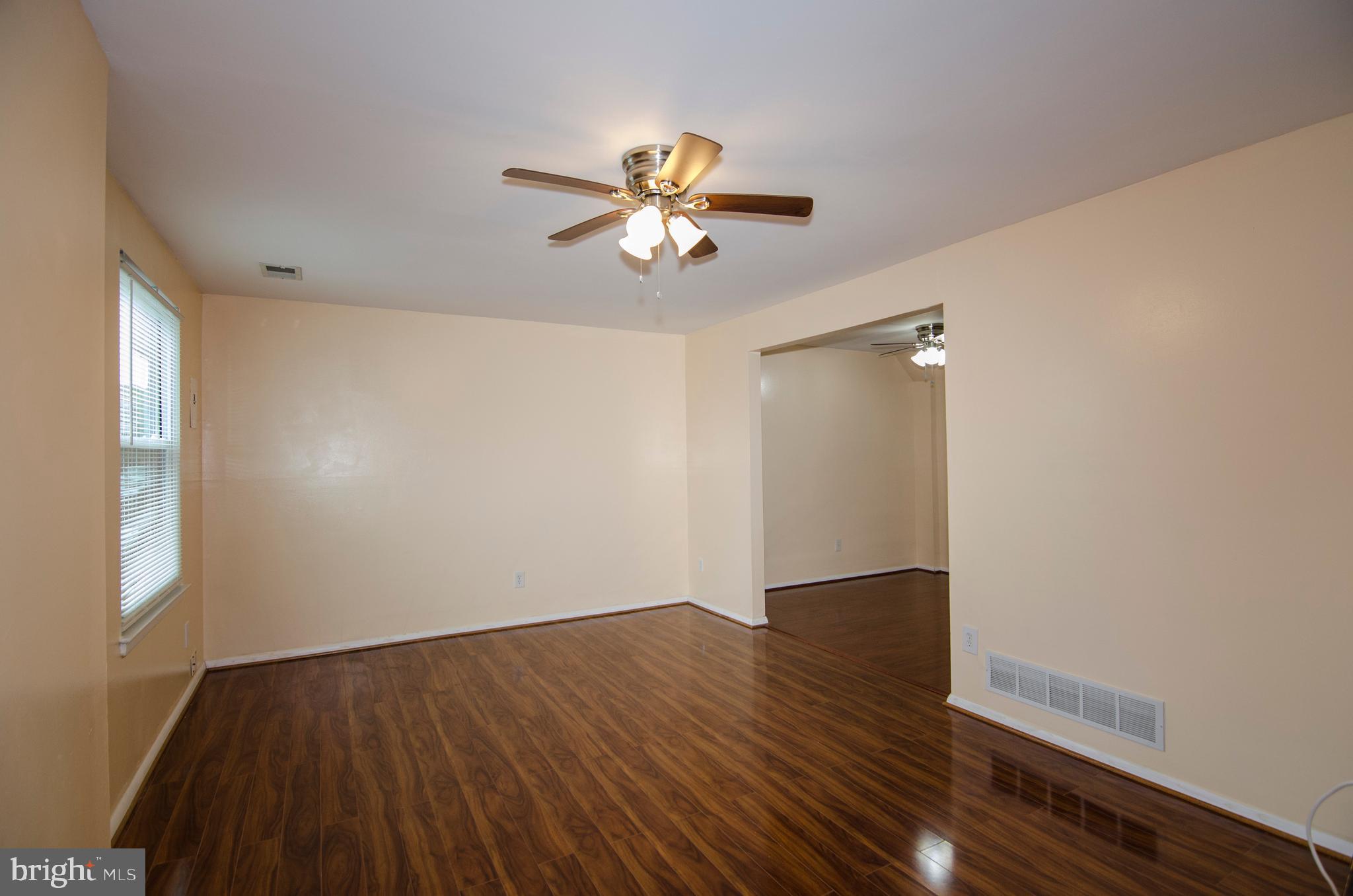 13026 Townsend Road, Unit B6 Philadelphia, PA 19154 - Photo 4 of 32