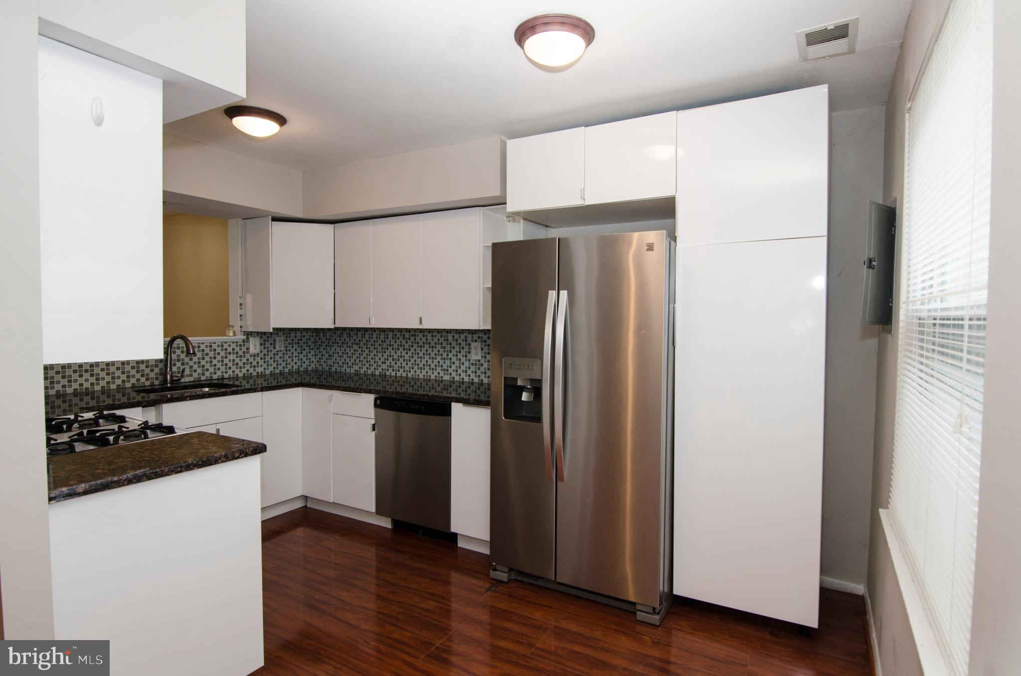 13026 Townsend Road, Unit B6 Philadelphia, PA 19154 - Photo 8 of 32