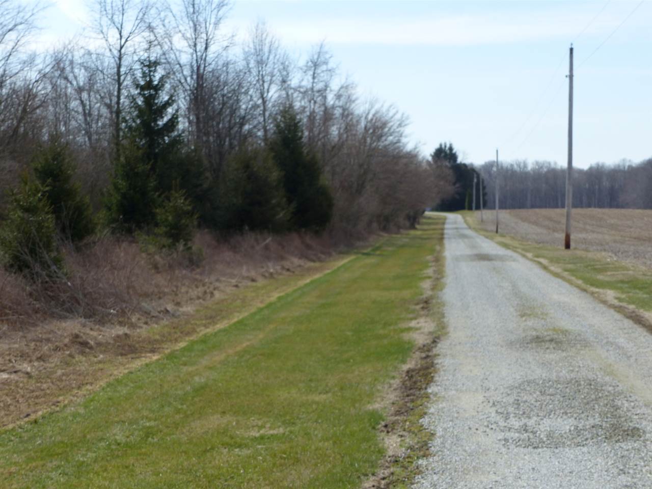 24320 Riley Road North Liberty, IN 46554 - Photo 3 of 36