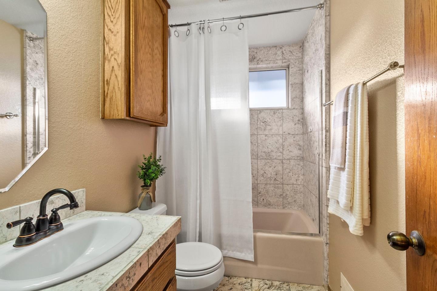 16333 Bethany Road Tracy, CA 95304 - Photo 23 of 44 Gallery Image 23