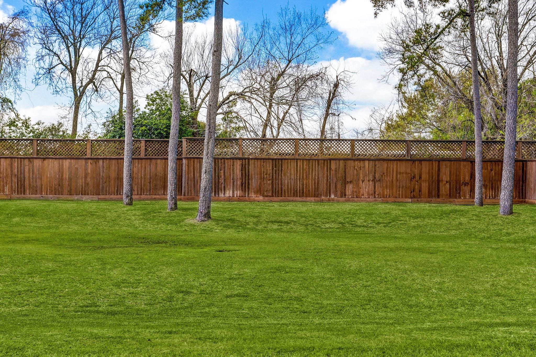 1607 Pinot Circle Houston, TX 77055 - Photo 42 of 43 Green space area inside the gated complex for kids to play or dogs to run!