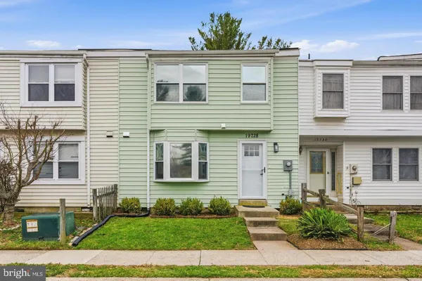 $2,550 | 19728 Wootton Avenue, Poolesville, MD 20837