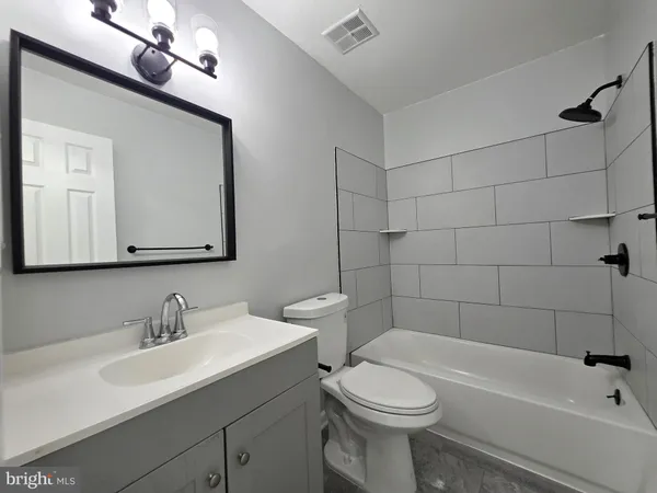 $2,550 | 19728 Wootton Avenue, Poolesville, MD 20837