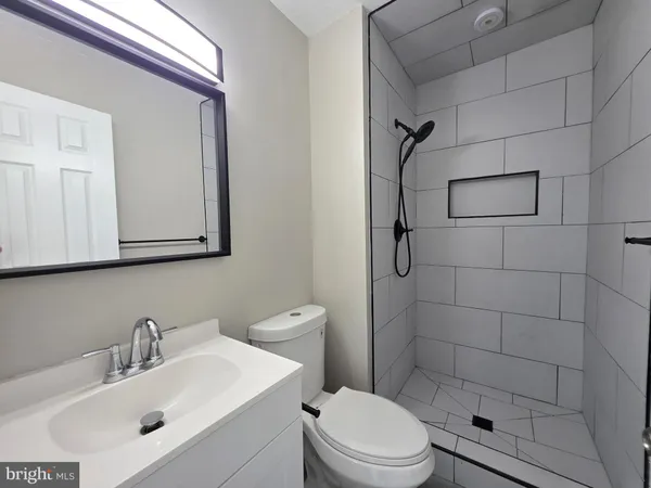 $2,550 | 19728 Wootton Avenue, Poolesville, MD 20837