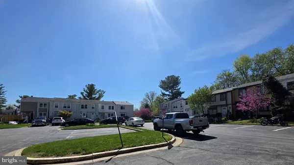 $2,550 | 19728 Wootton Avenue, Poolesville, MD 20837