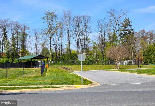 $2,550 | 19728 Wootton Avenue, Poolesville, MD 20837