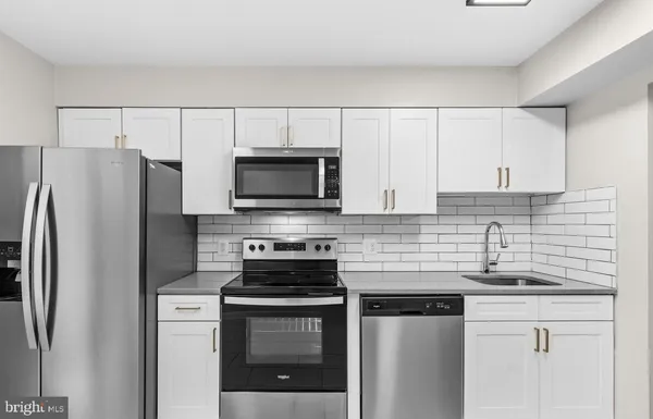 $2,550 | 19728 Wootton Avenue, Poolesville, MD 20837