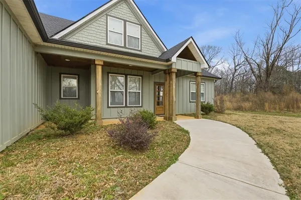 $532,000 | 25 Adalee Road, Carrollton, GA 30117