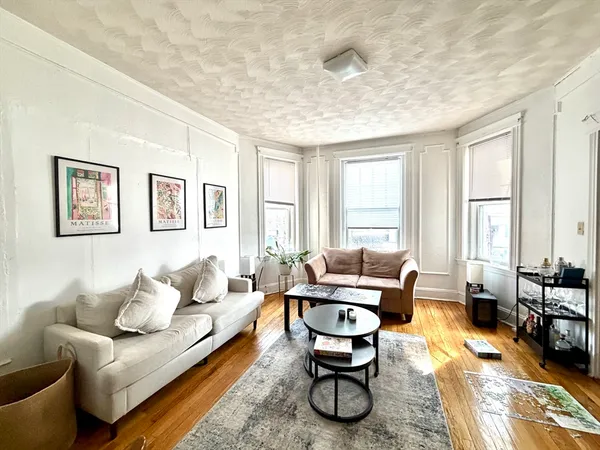 $4,600 | 7 Devotion Street, Unit 1, Brookline, MA 02446