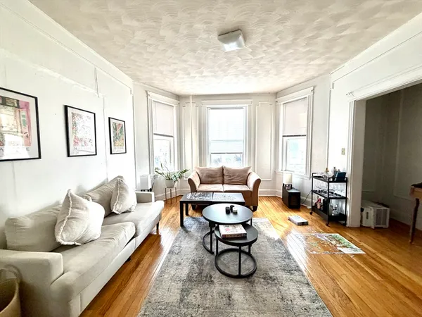 $4,600 | 7 Devotion Street, Unit 1, Brookline, MA 02446