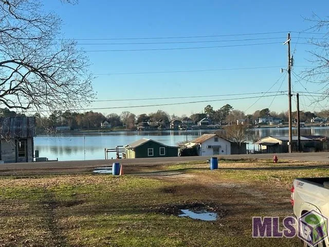 $1,000 | Undisclosed Address, Jarreau, LA 70749