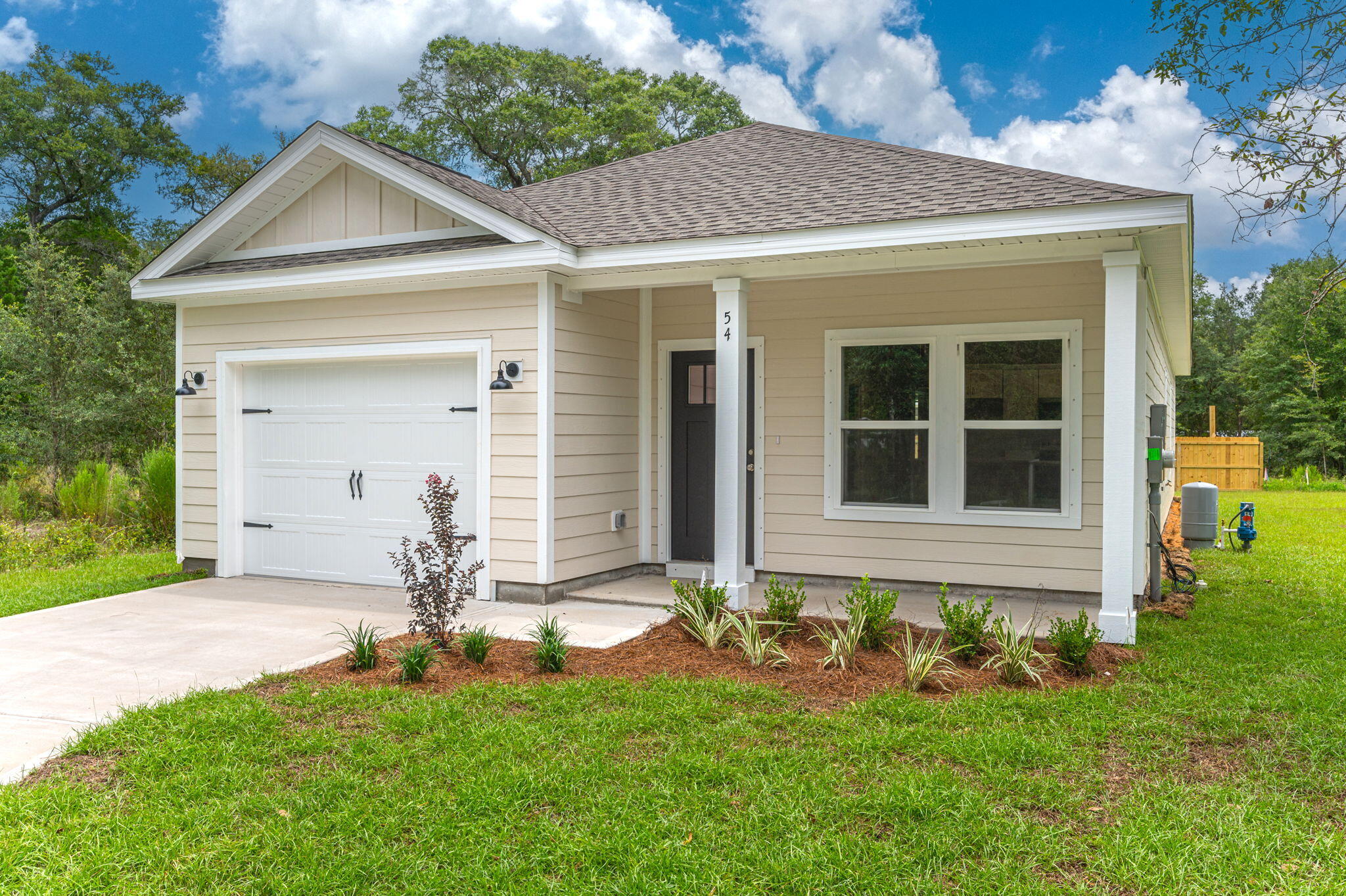 140 Caswell Branch Road Freeport, FL 32439 - Photo 2 of 29 2-web-or-mls-54 Jessica Court Exterior-2