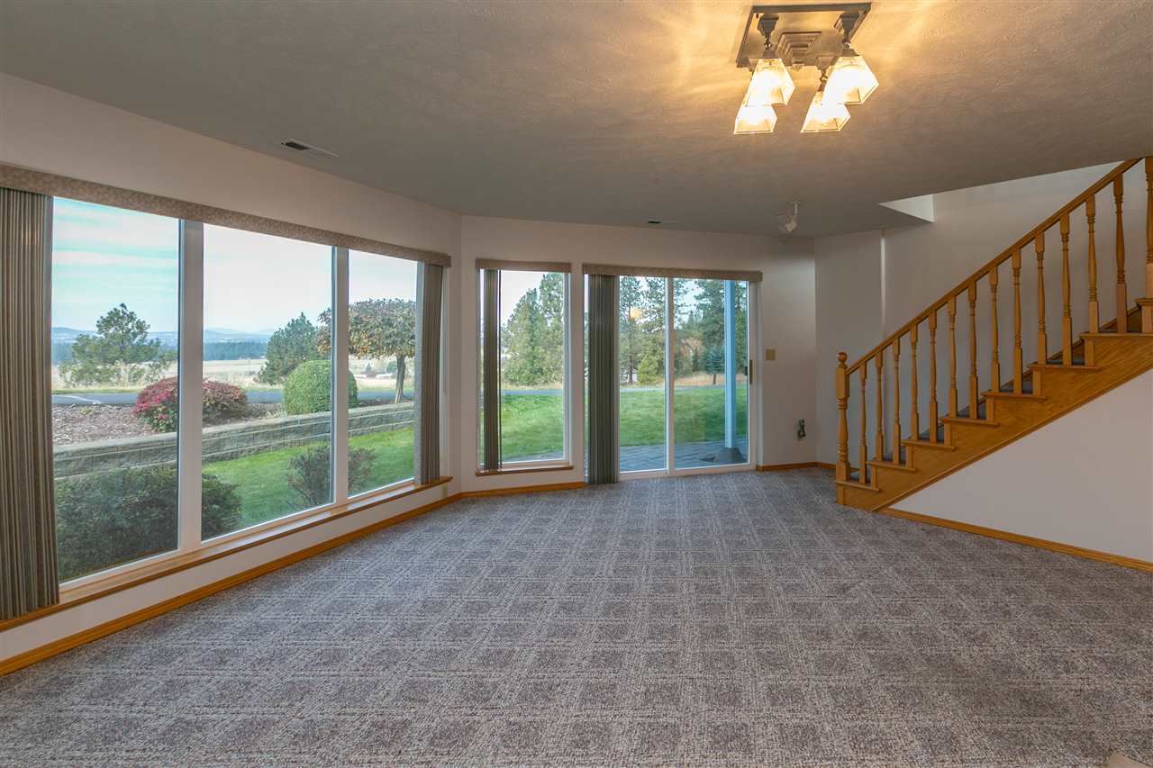 16306 North Greenbluff Road Colbert, WA 99005 - Photo 11 of 20