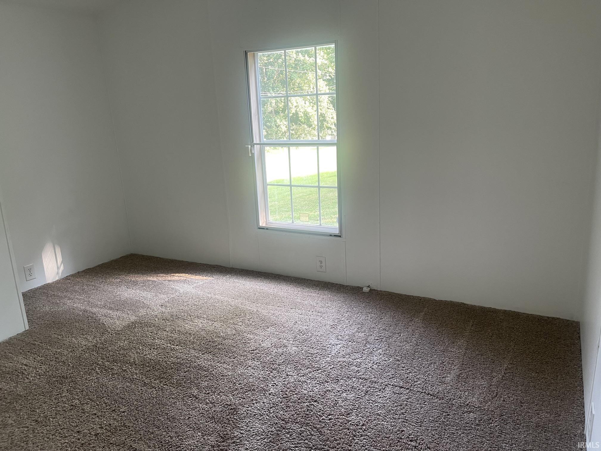 8105 North Old St Road Bloomington, IN 47408 - Photo 8 of 11