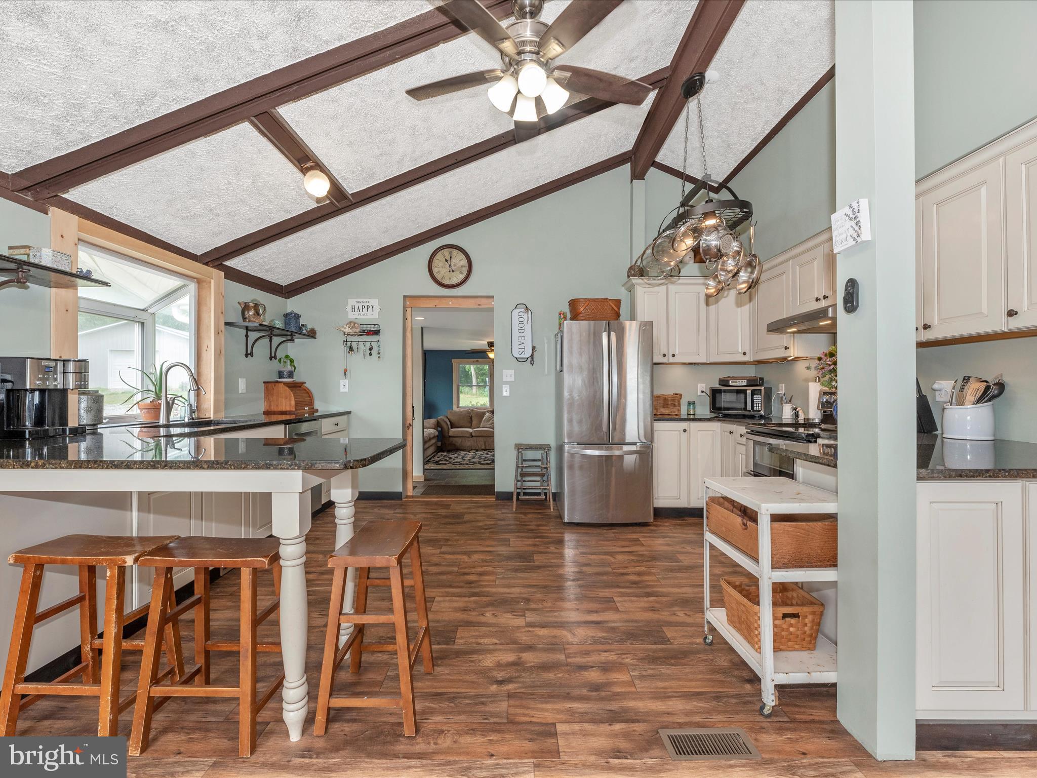 5618 Mt Briar Road Keedysville, MD 21756 - Photo 26 of 59 Kitchen