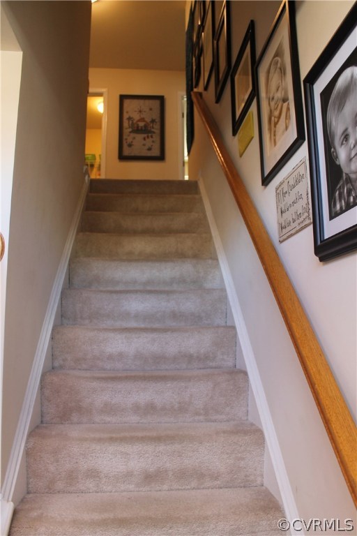 204 Apple Orchard Road Louisa, VA 23093 - Photo 8 of 23 Gallery Image 8