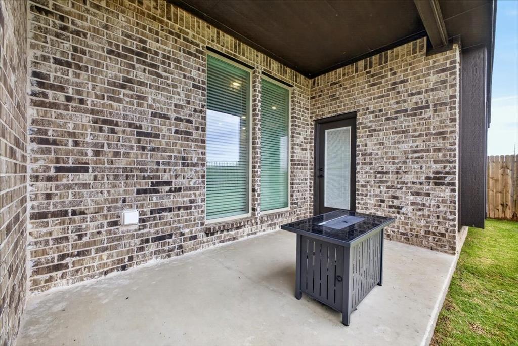 653 Godley Ranch Godley, TX 76044 - Photo 29 of 35 a front view of a house with a yard