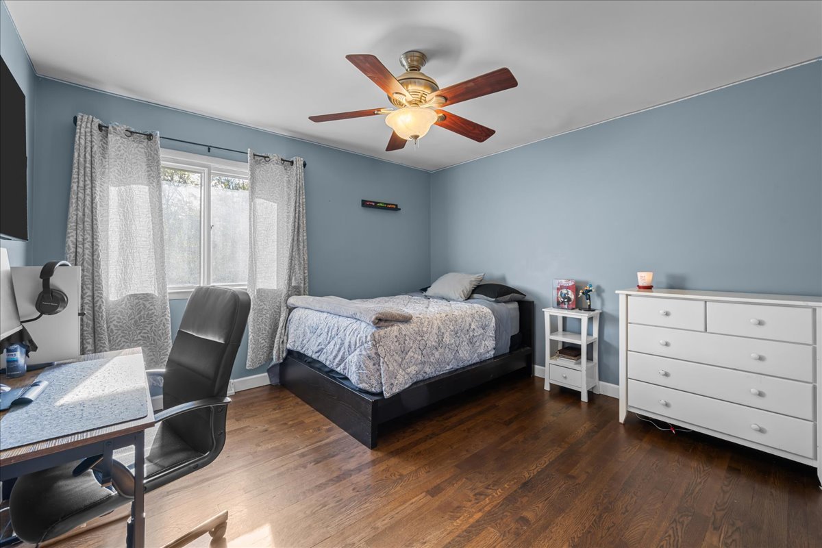 1302 Cary Road Algonquin, IL 60102 - Photo 11 of 26