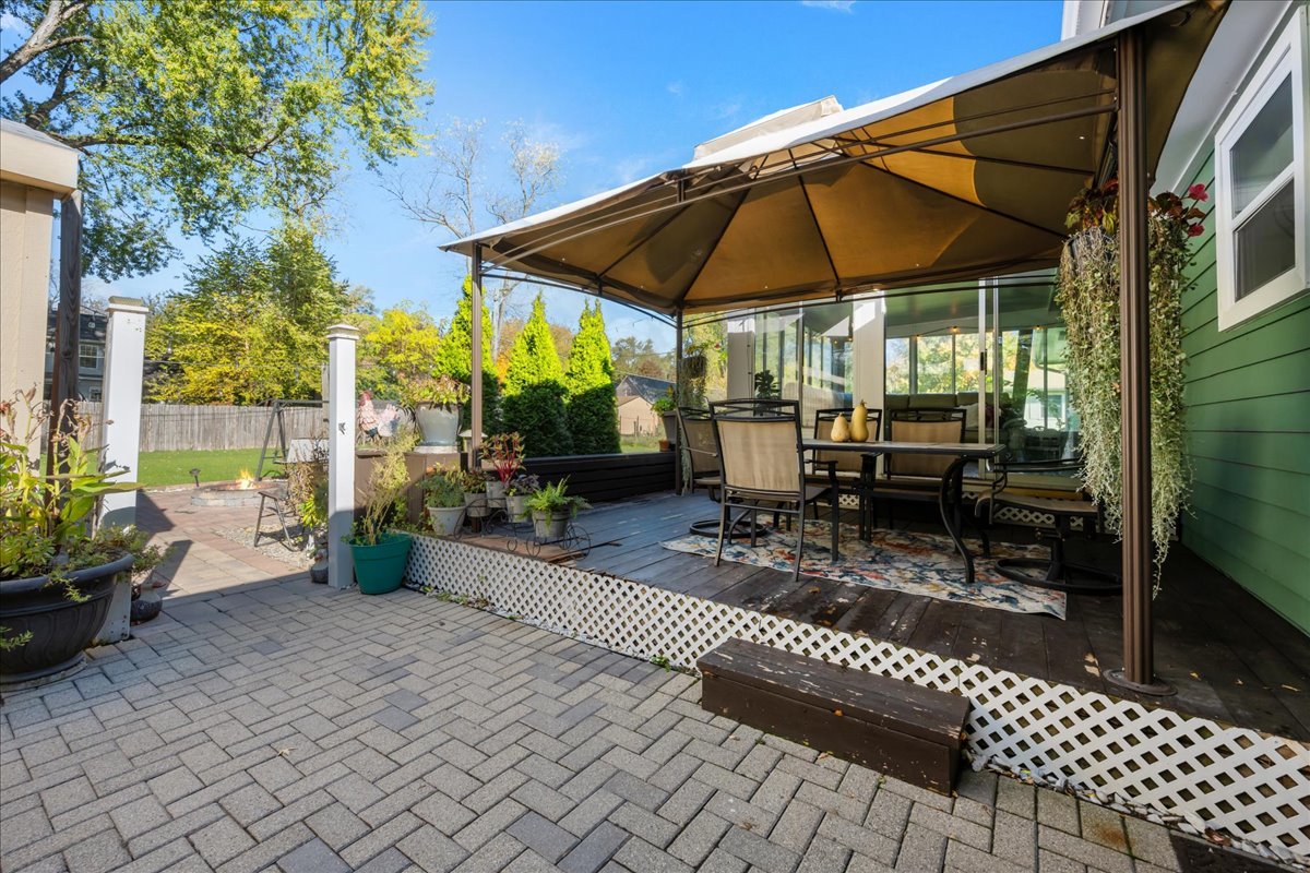 1302 Cary Road Algonquin, IL 60102 - Photo 19 of 26