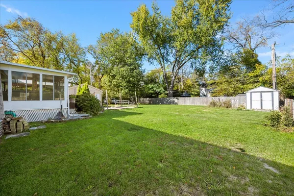 $417,000 | 1302 Cary Road, Algonquin, IL 60102
