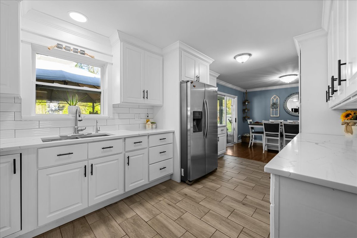 1302 Cary Road Algonquin, IL 60102 - Photo 6 of 26