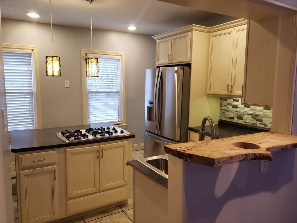 191 Albemarle Street Springfield, MA 01109 - Photo 8 of 39 Gallery Image 8