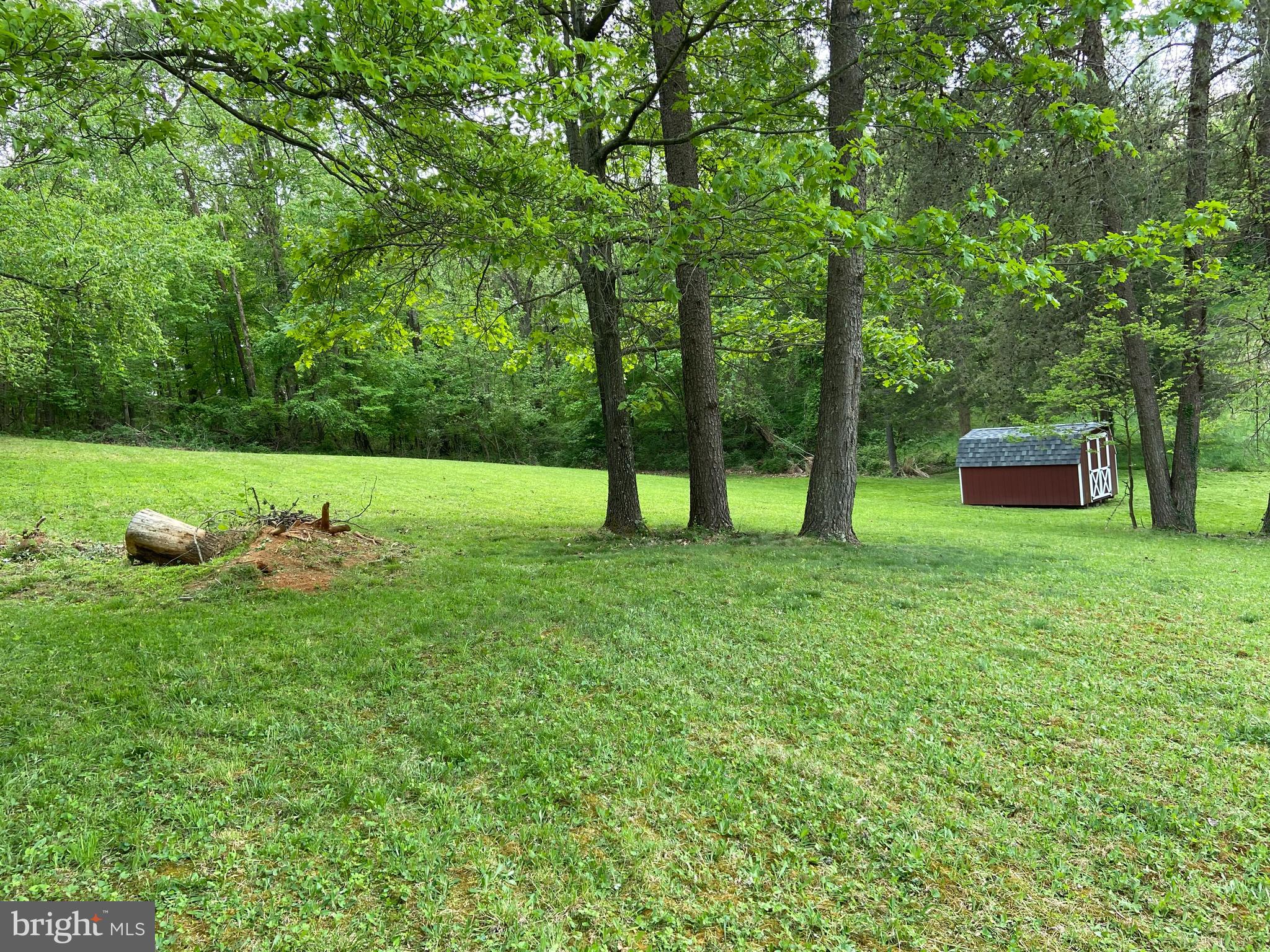 6232 Ridge Lane Warrenton, VA 20187 - Photo 15 of 20 12 X 6 Storage shed