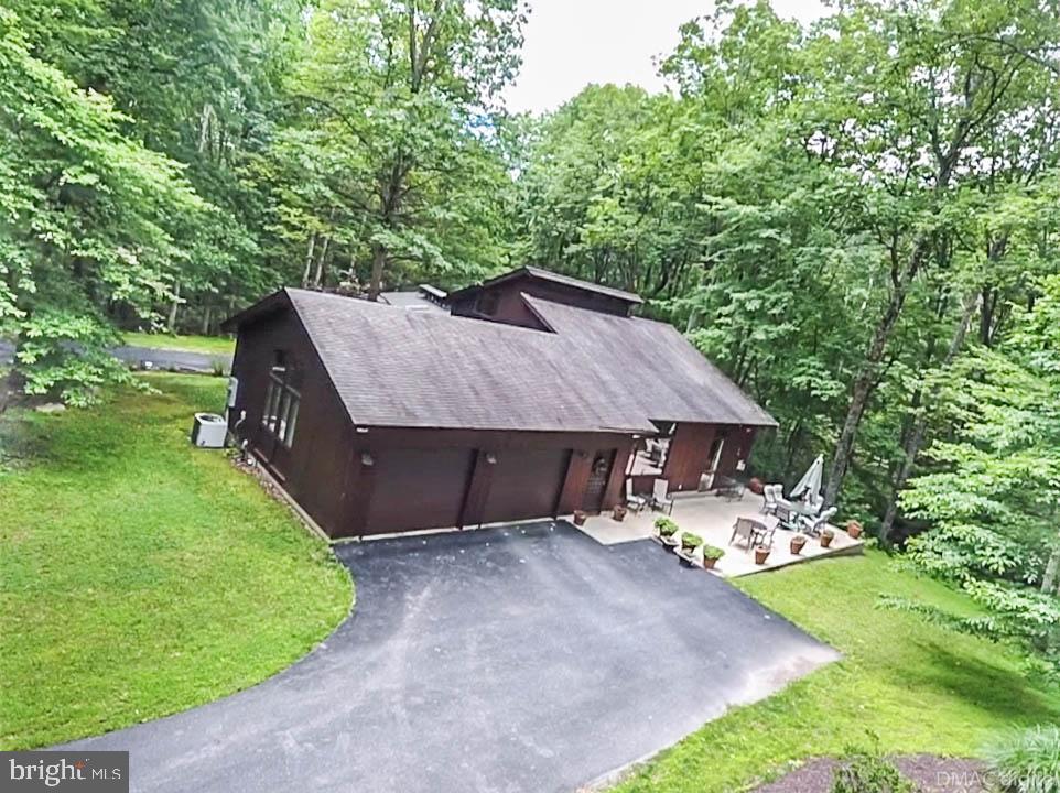 5429 Etzler Road Frederick, MD 21702 - Photo 56 of 61 2 car garage also private side patio