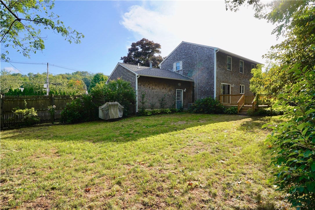 3 Shenandoah Road Warwick, RI 02886 - Photo 2 of 21