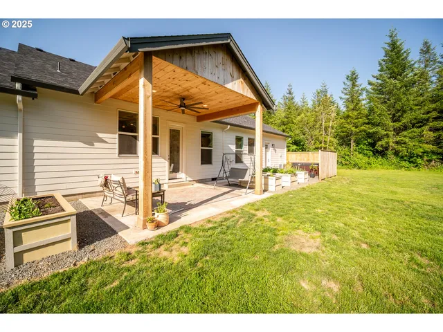 $650,000 | 305 Fir Road, Ariel, WA 98603