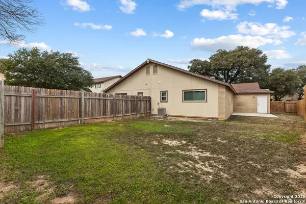 $1,250 | 6808 Betty Levy, San Antonio, TX 78227