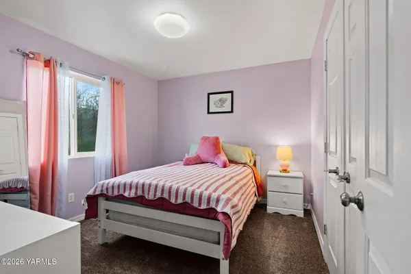 $412,000 | 10 Cedar Hill Drive, Yakima, WA 98908