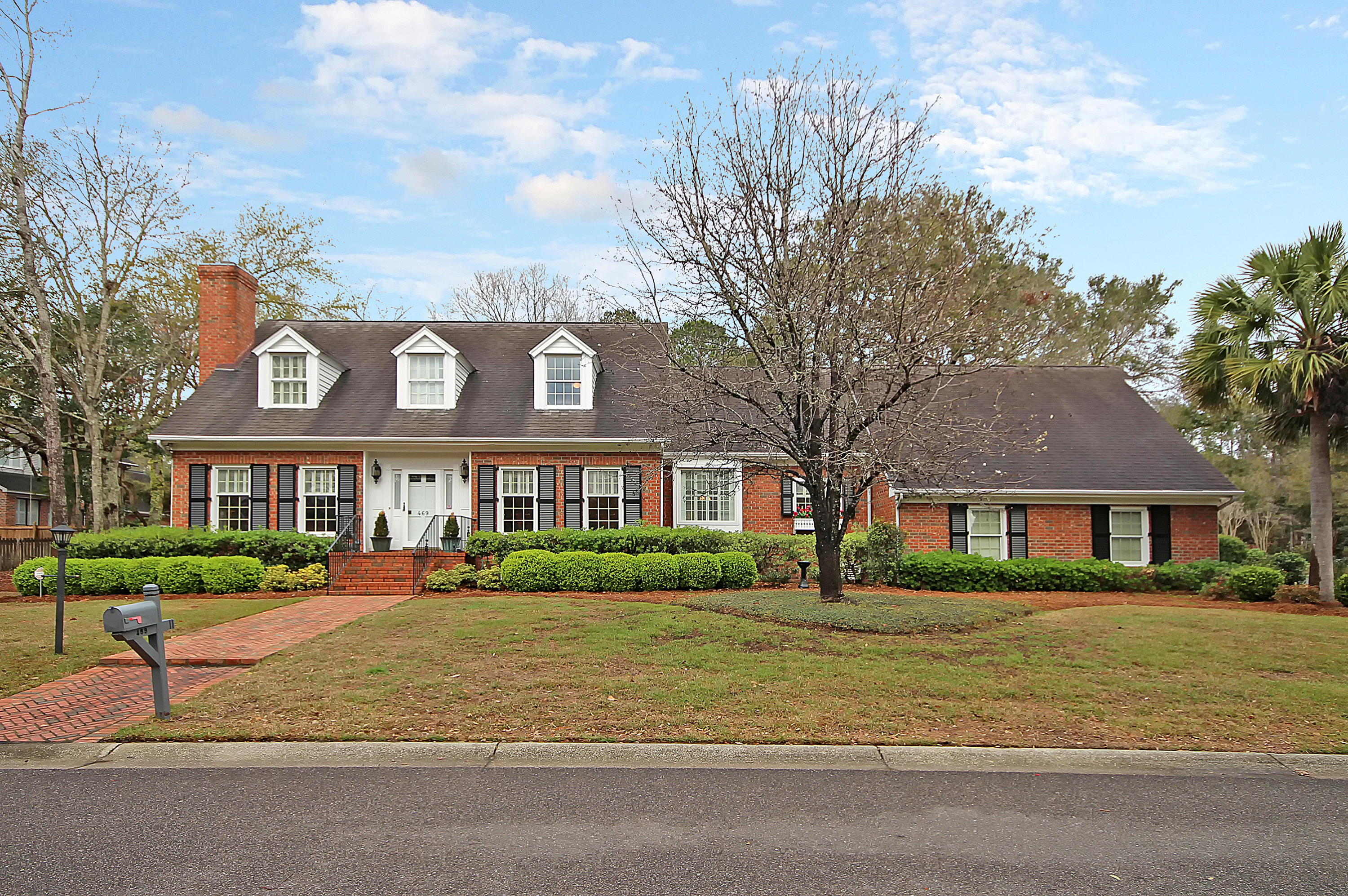 469 Rice Hope Drive Mount Pleasant, SC 29464 - Photo 25 of 33 Front