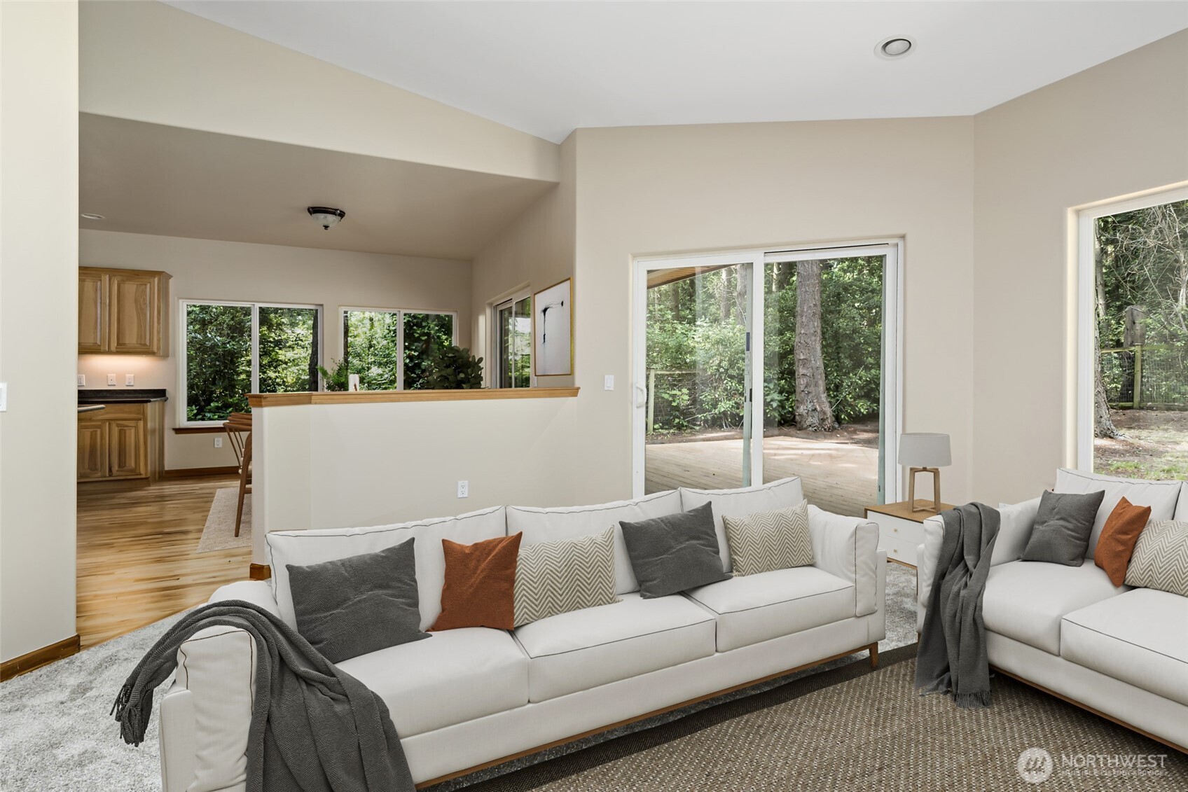 6301 Sahalee Court Clinton, WA 98236 - Photo 12 of 40