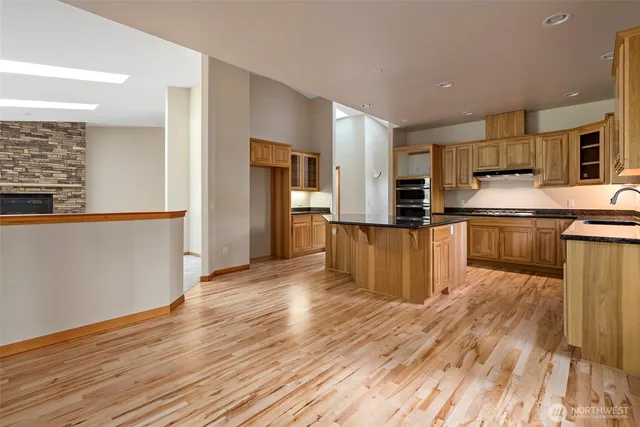 $955,000 | 6301 Sahalee Court, Clinton, WA 98236