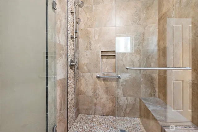 $955,000 | 6301 Sahalee Court, Clinton, WA 98236