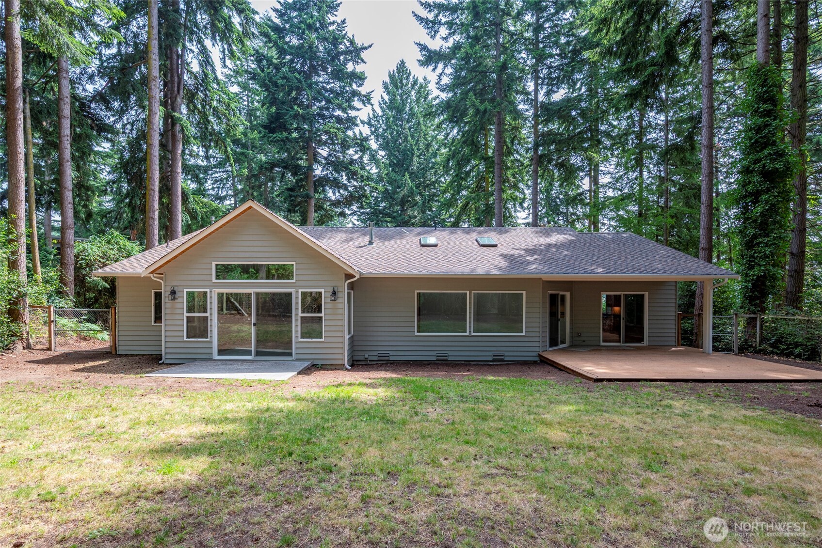 6301 Sahalee Court Clinton, WA 98236 - Photo 40 of 40
