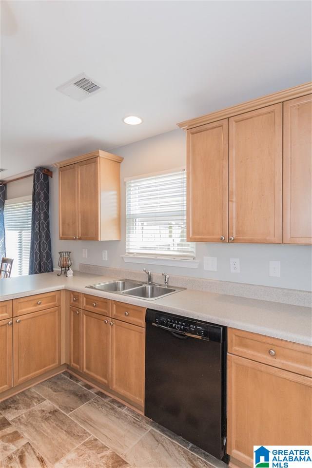 2443 Forest Lakes Lane Sterrett, AL 35147 - Photo 18 of 33