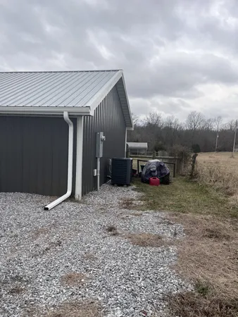 $2,400 | 769 Hardy Road, Cadiz, KY 42211