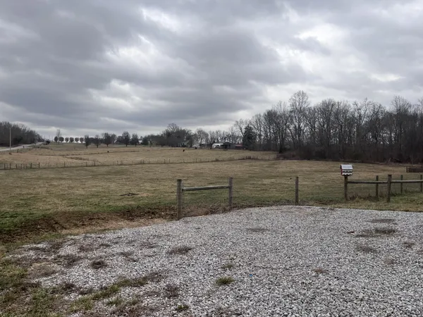 $2,400 | 769 Hardy Road, Cadiz, KY 42211