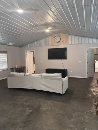 $2,400 | 769 Hardy Road, Cadiz, KY 42211