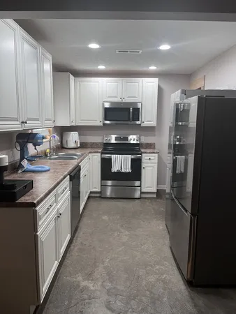$2,400 | 769 Hardy Road, Cadiz, KY 42211