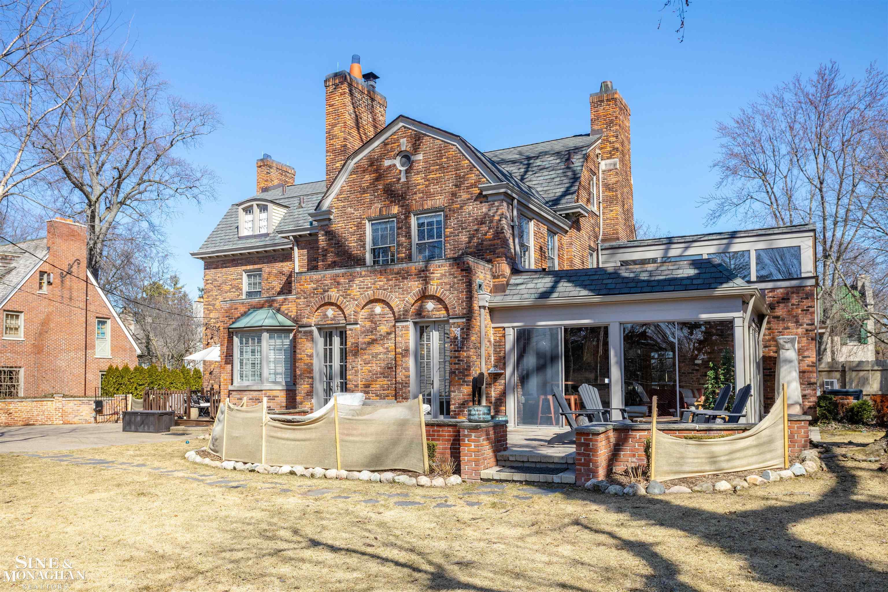 27 Beverly Road Grosse Pointe, MI 48236 - Photo 74 of 99 50168461-99e0965d-a867-4fff-b5db-503f9917ff73.JPG