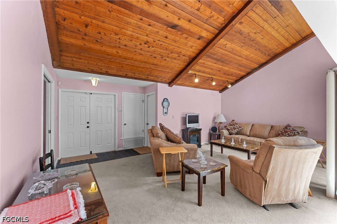 9712 Maplecrest Circle Lehigh Acres, FL 33936 - Photo 5 of 24